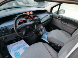 
										Citroën C8 2.0 HDI completo									