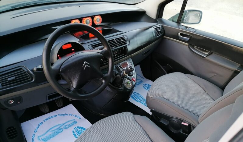 
								Citroën C8 2.0 HDI completo									