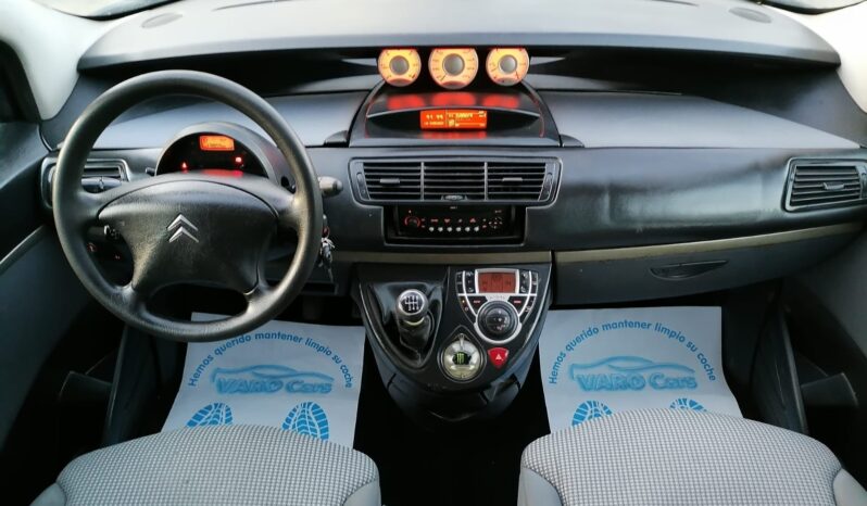 
								Citroën C8 2.0 HDI completo									