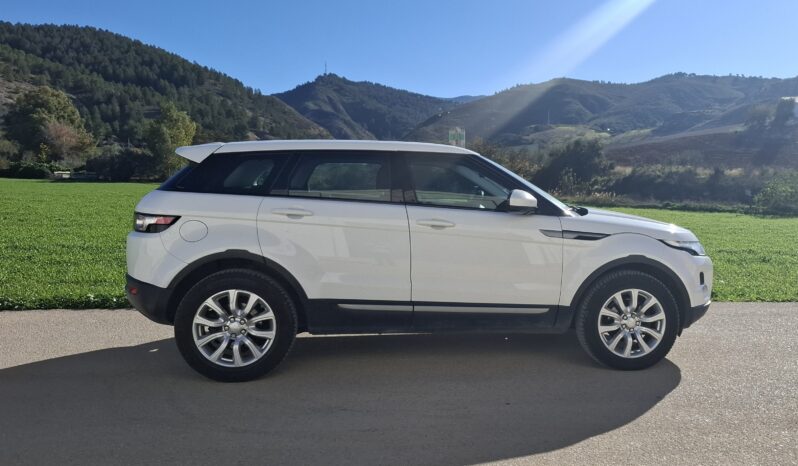 
								range rover evoque completo									