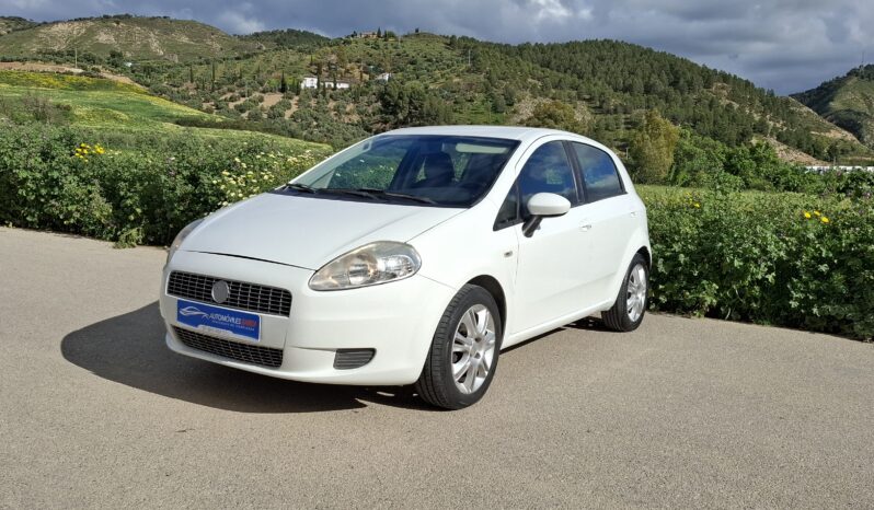 
								fiat gran punto completo									
