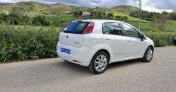 
										fiat gran punto completo									