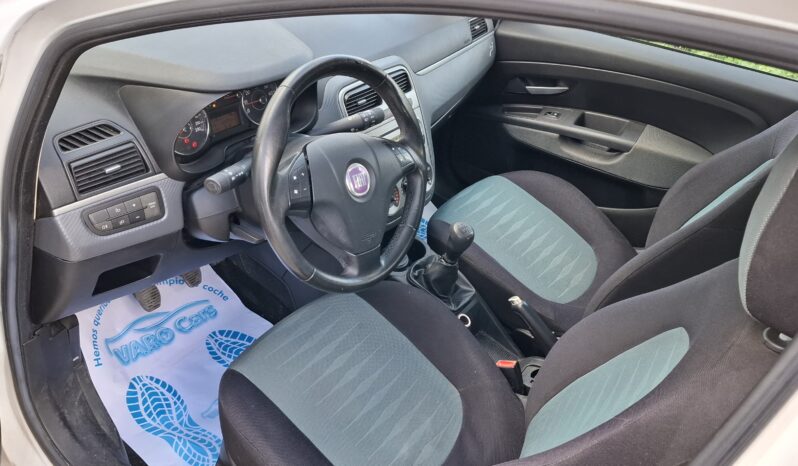 
								fiat gran punto completo									