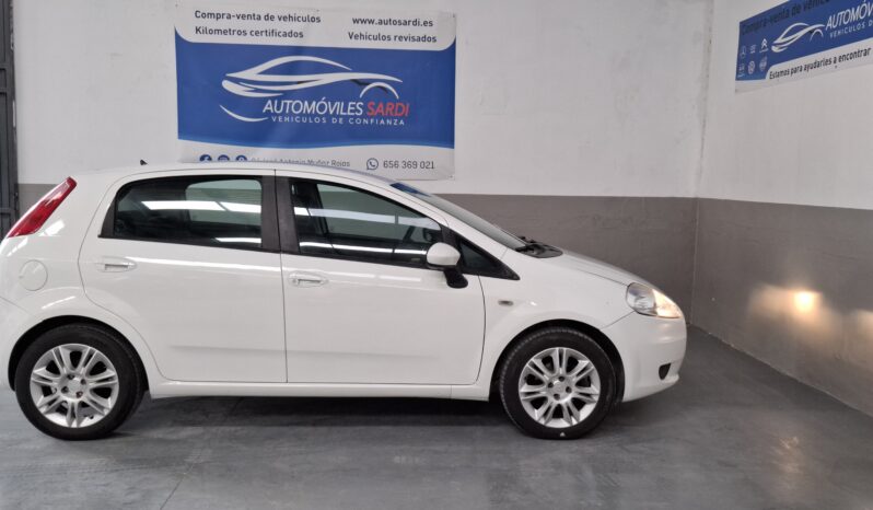 
								fiat gran punto completo									