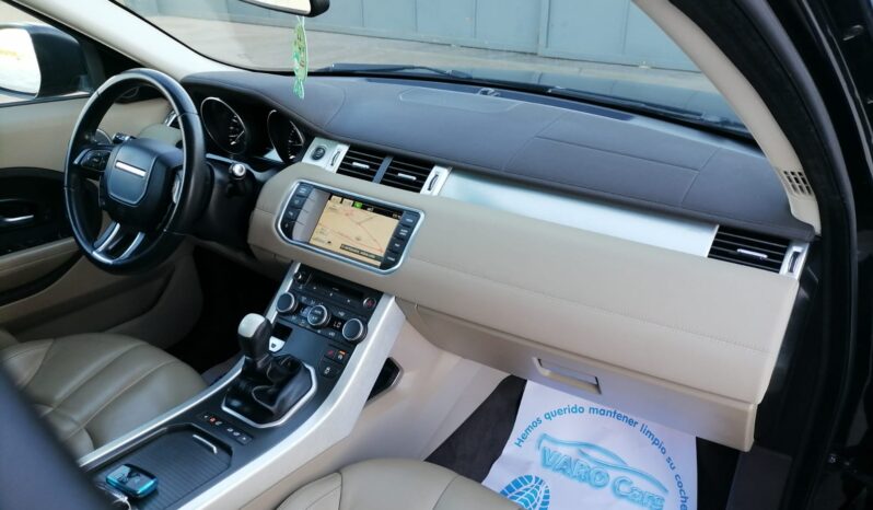 
								range rover  evoque completo									