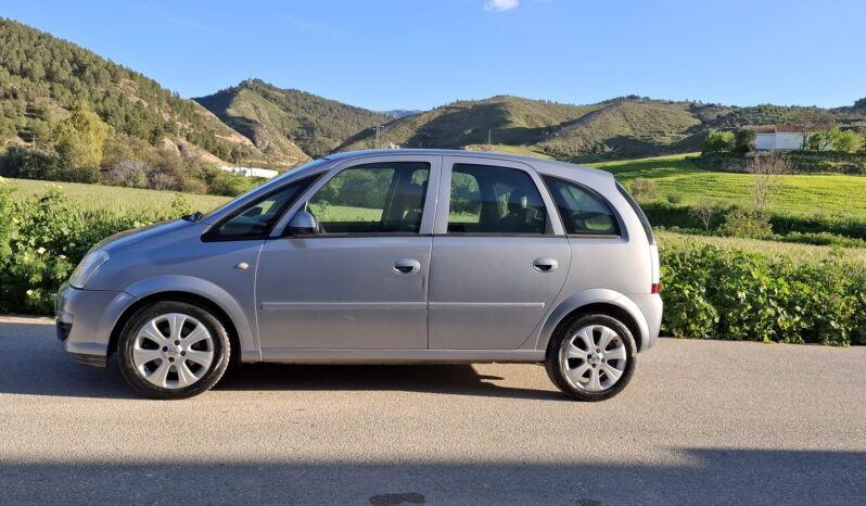 
								Opel Meriva completo									