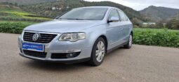 
										Volkswagen Passat completo									