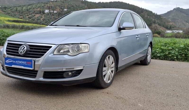 
								Volkswagen Passat completo									