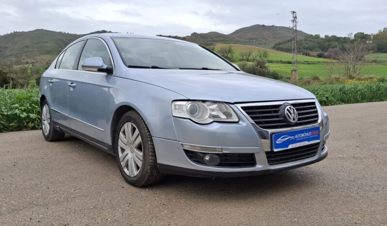 
								Volkswagen Passat completo									