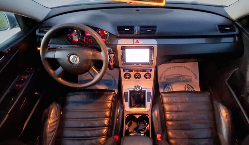 
								Volkswagen Passat completo									