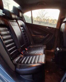
										Volkswagen Passat completo									