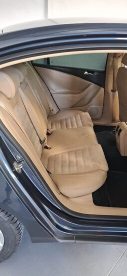 
										Volkswagen Passat completo									
