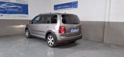 
										Volkswagen Touran completo									
