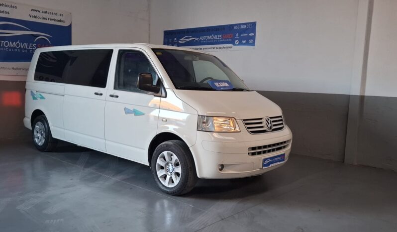 
								Volkswagen Caravelle completo									