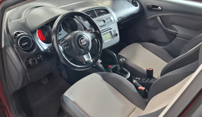 
								SEAT ALTEA XL completo									