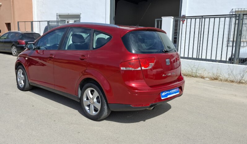 
								SEAT ALTEA XL completo									