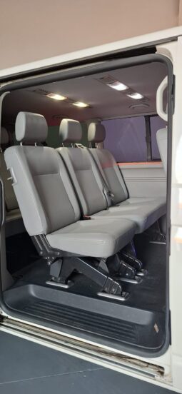 
										Volkswagen Caravelle completo									