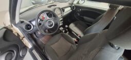 
										Mini Cooper One completo									