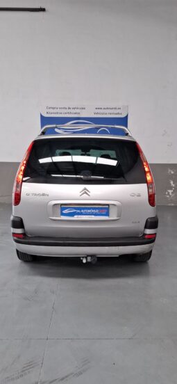 
										Citroën C8 completo									