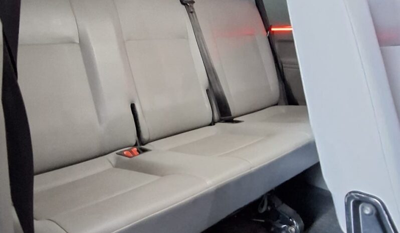 
								Volkswagen Caravelle completo									