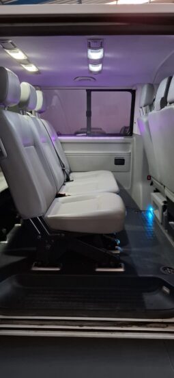 
										Volkswagen Caravelle completo									