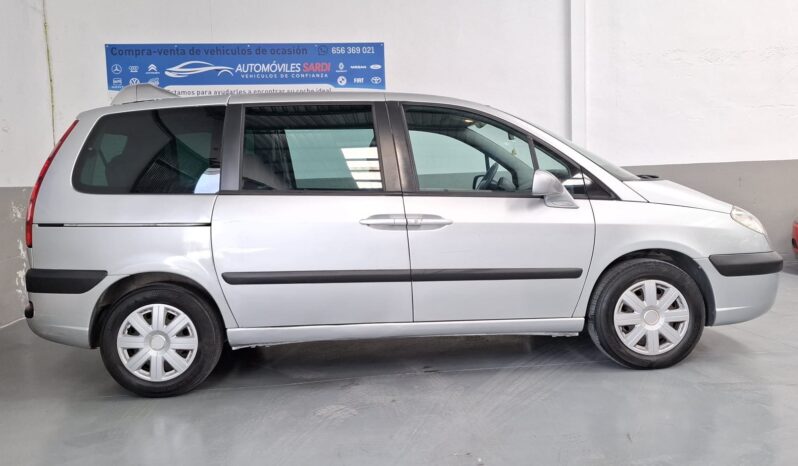 
								Citroën C8 completo									