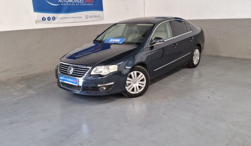 
								Volkswagen Passat completo									