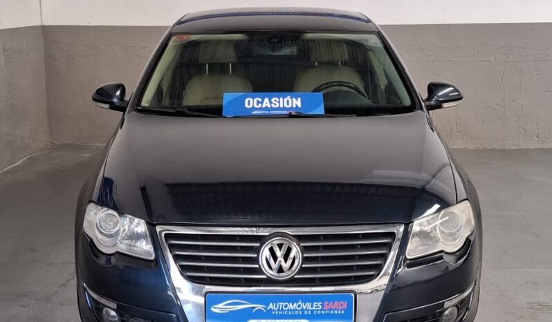 
								Volkswagen Passat completo									
