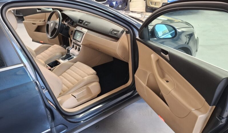 
								Volkswagen Passat completo									
