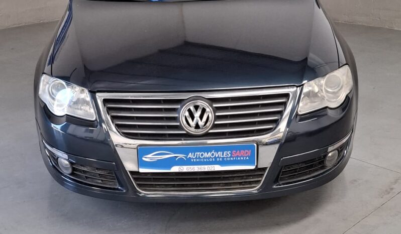 
								Volkswagen Passat completo									