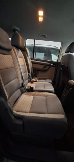 
										Volkswagen Touran completo									