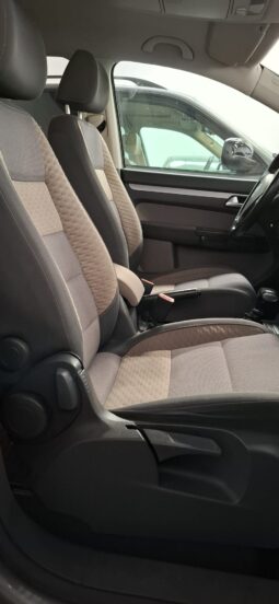 
										Volkswagen Touran completo									