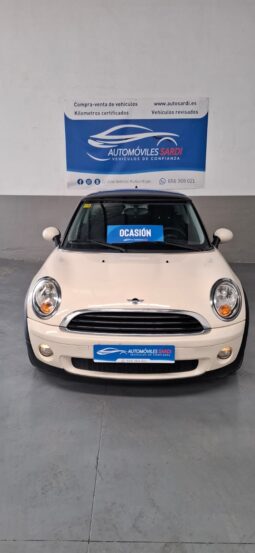 
										Mini Cooper One completo									